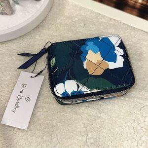 Vera Bradley Immersed Blooms Navy Multi Zip Travel Pill Case